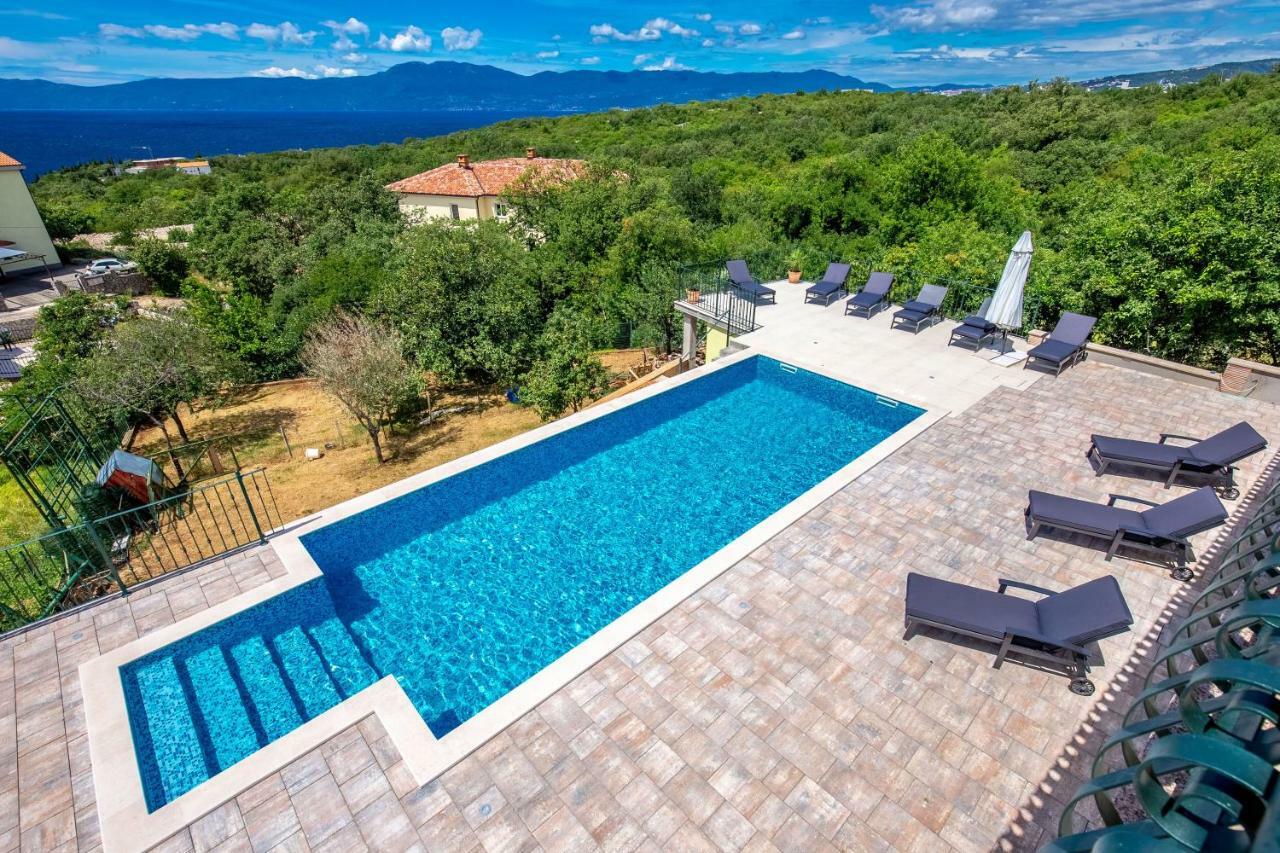 Luxury Apartments Kostrena With Pool Dış mekan fotoğraf
