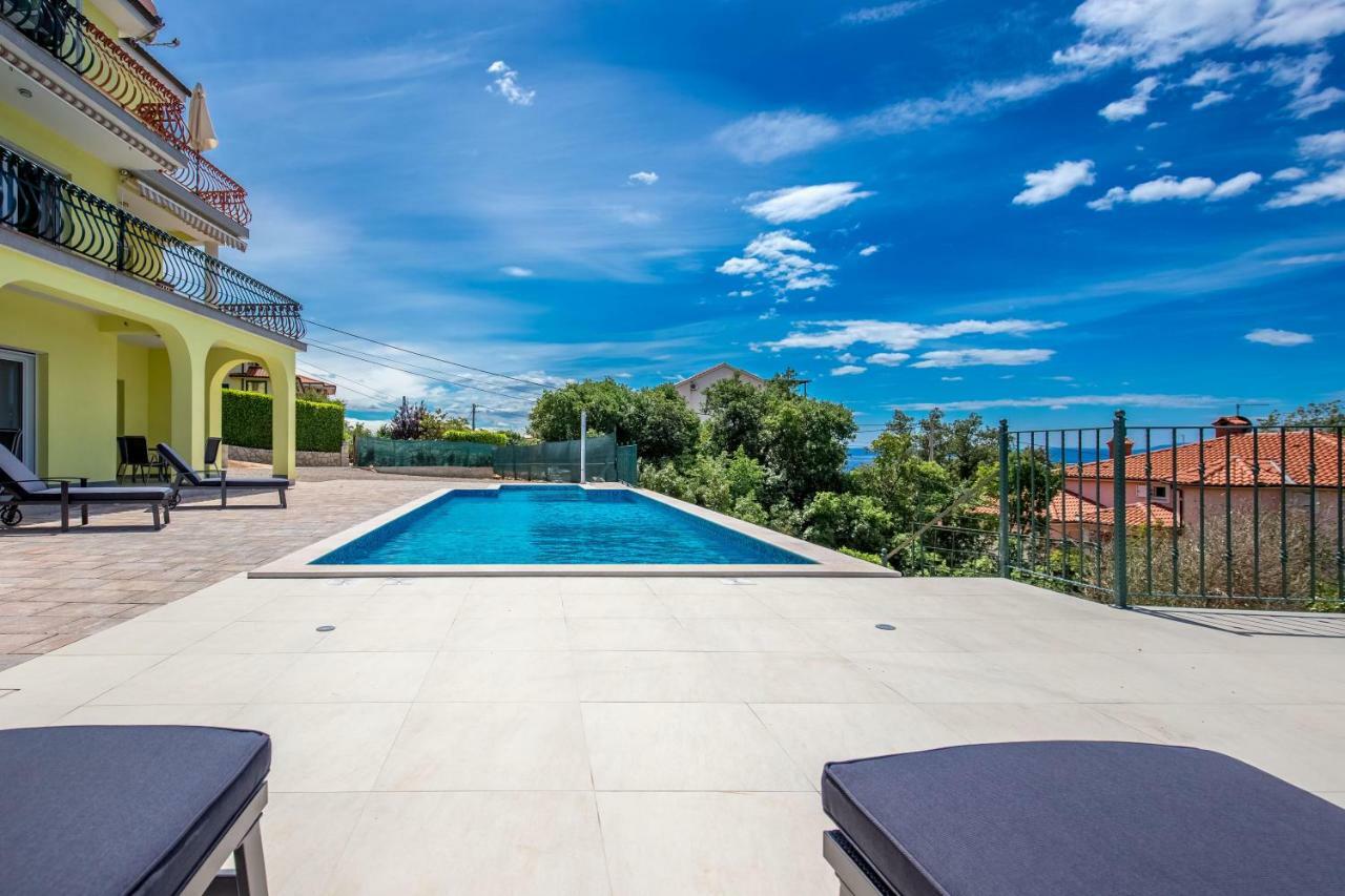 Luxury Apartments Kostrena With Pool Dış mekan fotoğraf