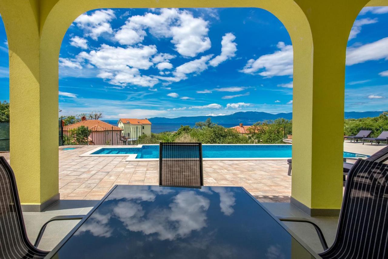 Luxury Apartments Kostrena With Pool Dış mekan fotoğraf